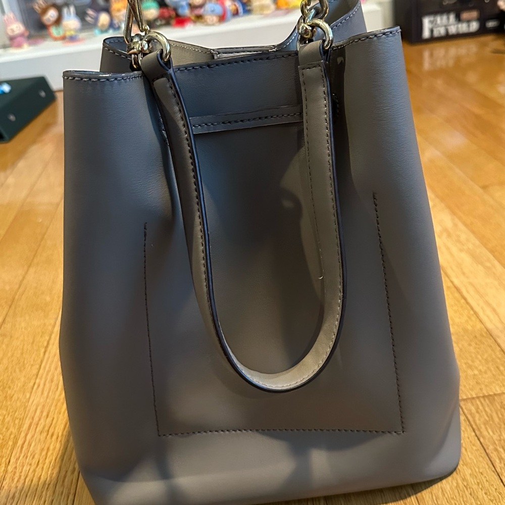 Ralph Lauren Debby Drawstring Bag - Picture 2 of 5